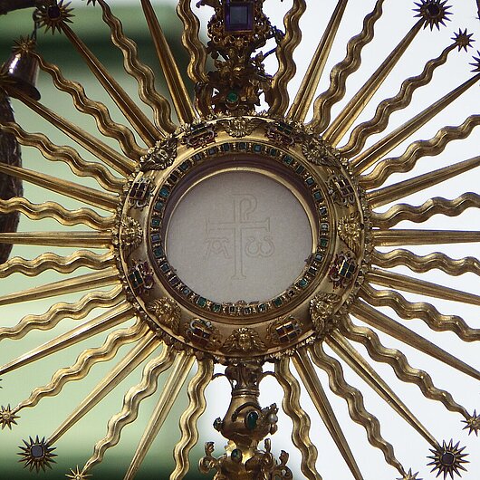 Eine schlichte Monstranz (Foto: David Eucaristía // pixabay)
